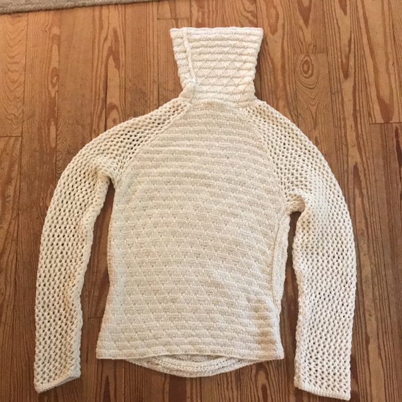 Valentino SpA 100% wool sweater - Picture 8 of 10